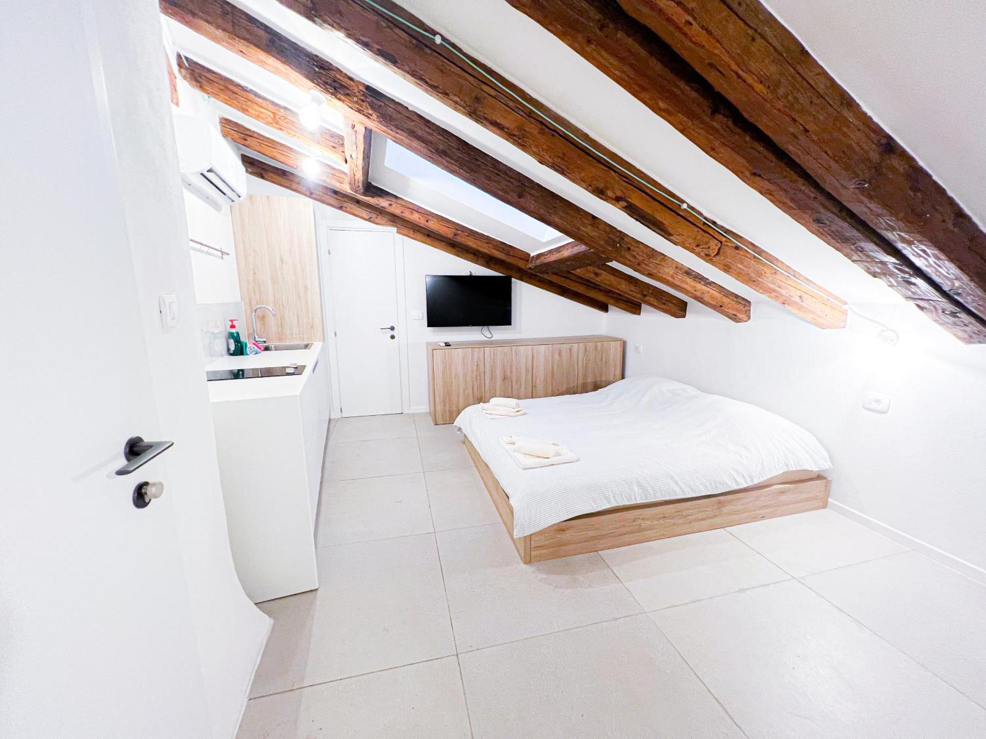 Damir Skomina Apartments Копер Екстериор снимка