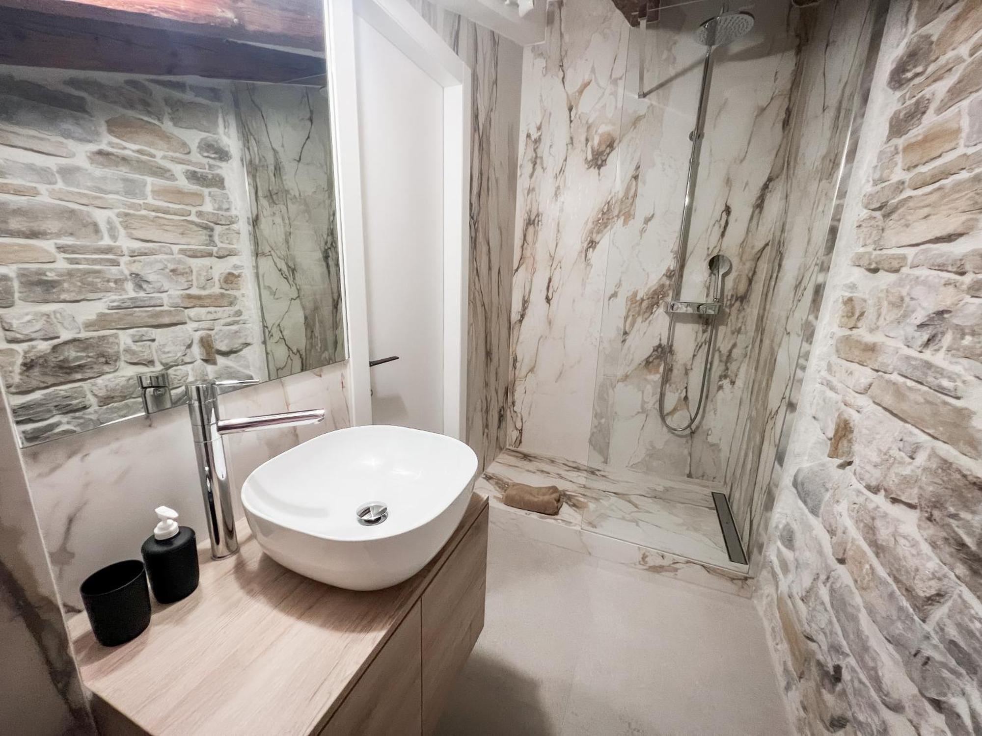 Damir Skomina Apartments Копер Екстериор снимка