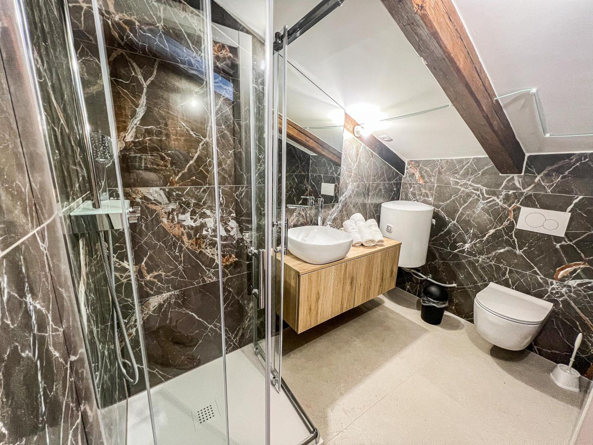 Damir Skomina Apartments Копер Екстериор снимка