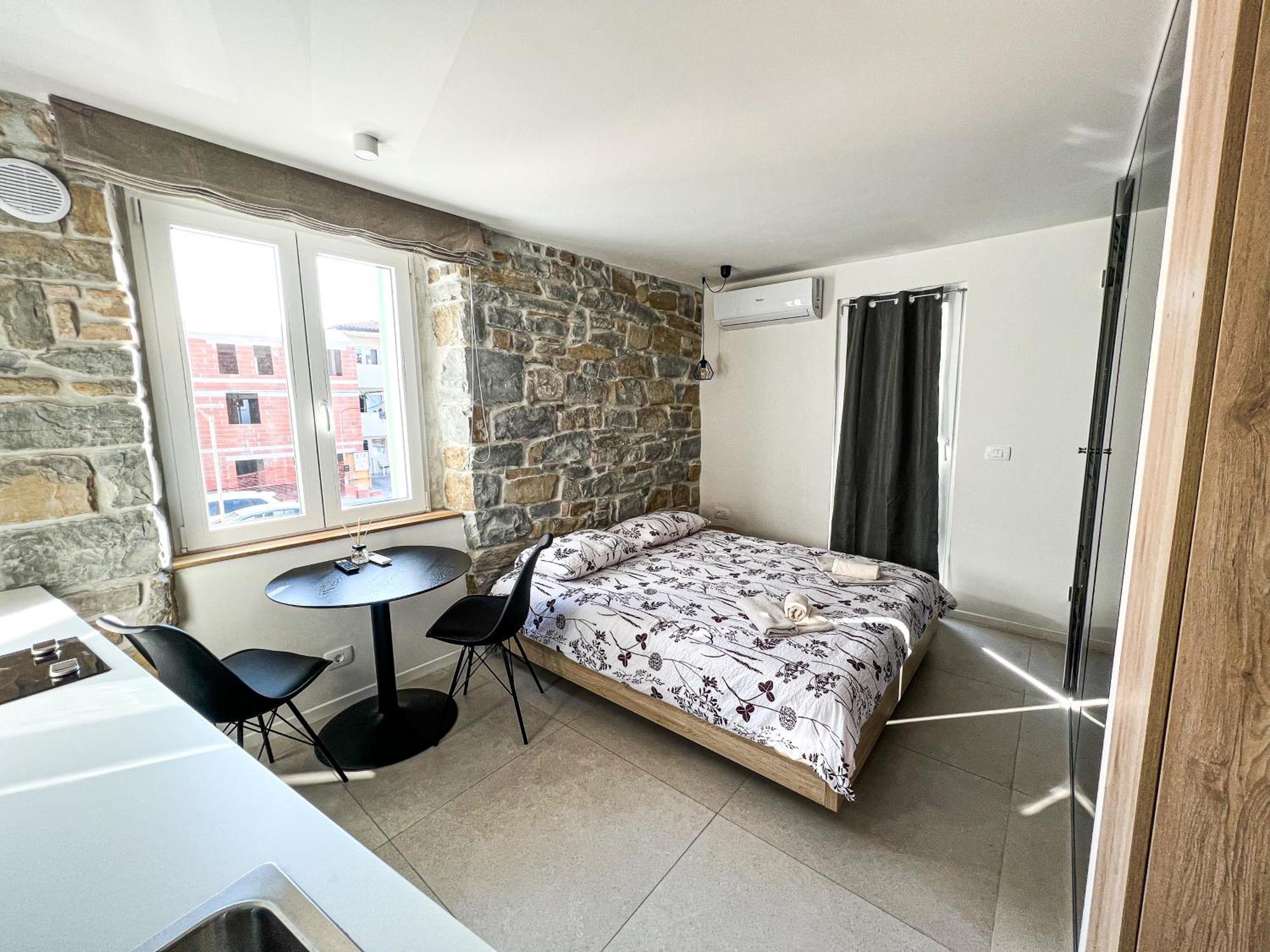 Damir Skomina Apartments Копер Екстериор снимка